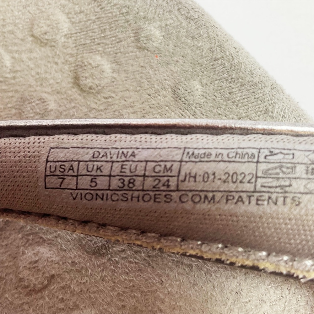 Vionic Davina Gunmetal Silver Supportive Flip Flop Sandal - Picture 7 of 7